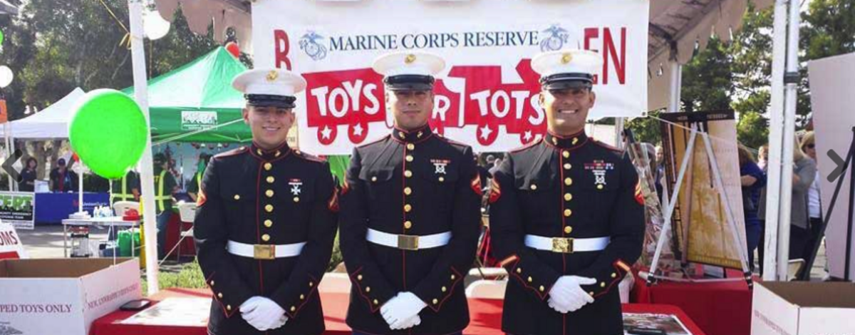 39th Annual Corona del Mar Christmas Walk Banner
