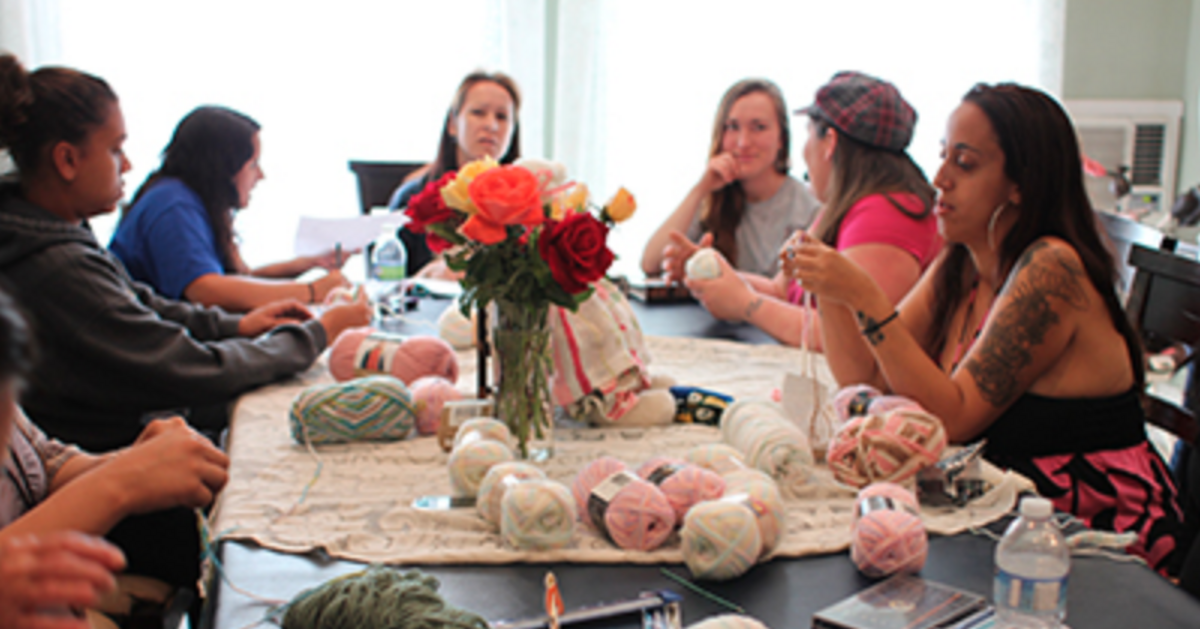 House Mom Help Banner