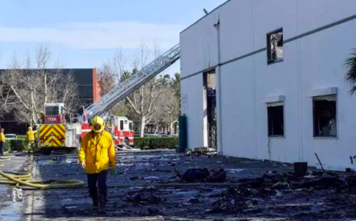 Help Us Move! Banner