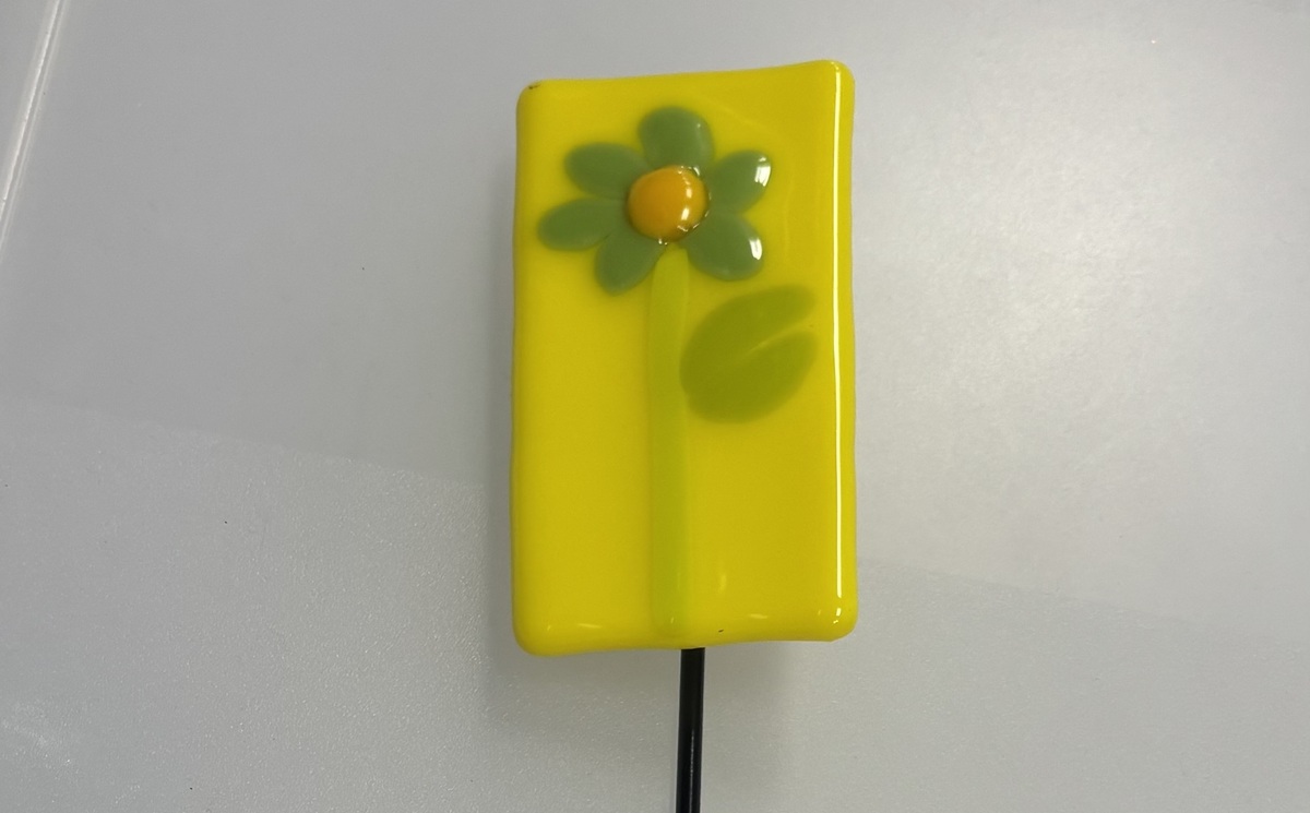 Spring Fused Glass Garden Stake! Banner