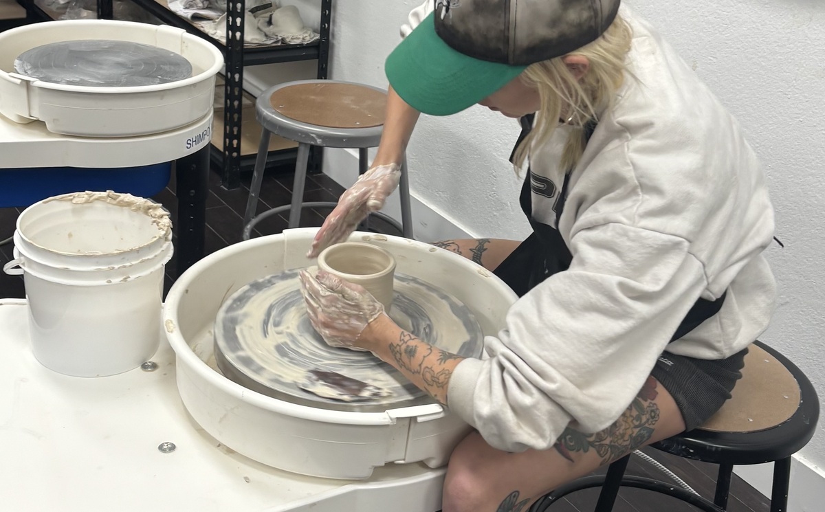  July Adult Ceramics for all Levels Banner