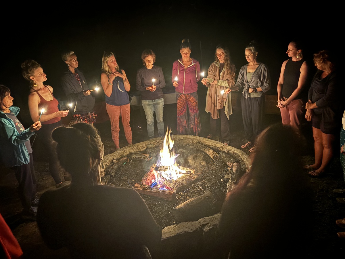 Solstice Caroling Banner