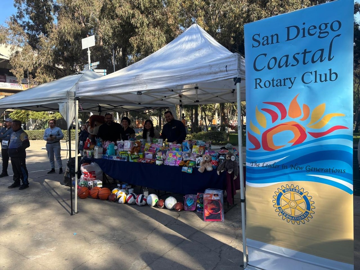 Dia de los Reyes Toy Drive Banner